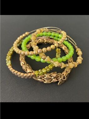 Alex and Ani Bracelets, Lot of 5, Wraps/Bangles “Lime Green” #222